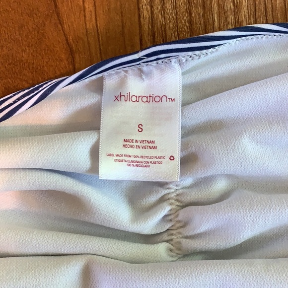 Blue and white striped bikini - Picture 4 of 5